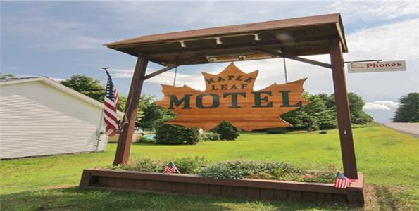 Maple Leaf Motel Schroon Lake Экстерьер фото